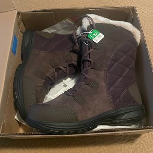 Women’s Columbia Ice Maiden II NWT